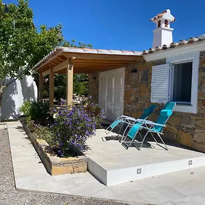 Hébergement de vacances Casa Da Pedra-quinta Dos Cedros-tavira, Tavira